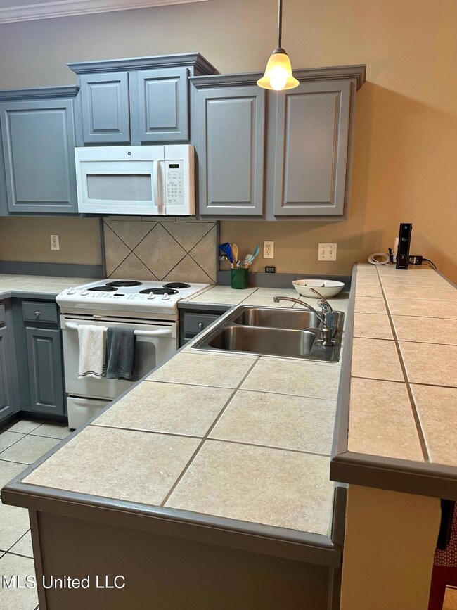 13574 Laurel Oaks Ln, Gulfport, MS 39503 - photo 6