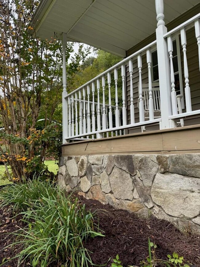 48 Amos Newsome Ln, Virgie, KY 41572 - photo 5