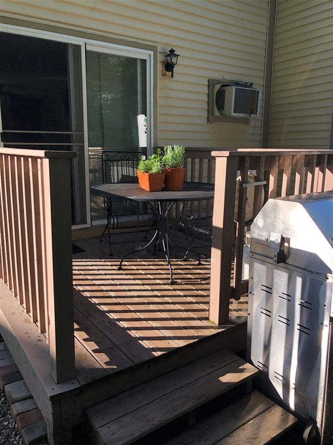 44 Shelburne Rd, Merrimack, NH 03054 - photo 7