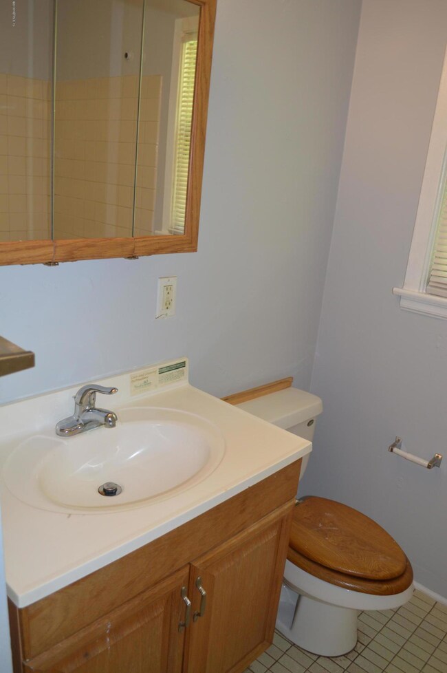 5263 Alpha Ave unit 2, Jacksonville, FL 32205 - photo 7