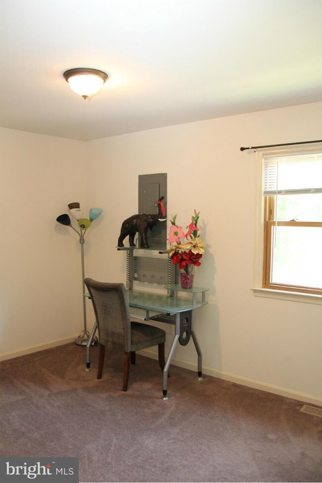 11124 Cedar Ln, Bealeton, VA 22712 - photo 7