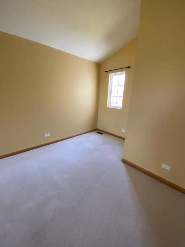 6715 Slate Dr unit 884, Carpentersville, IL 60110 - photo 7