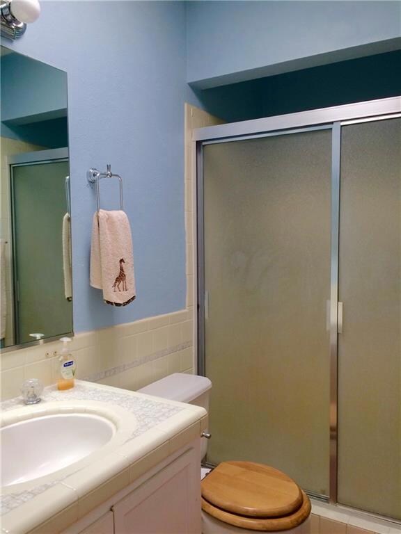 10633 Riverwood Dr, El Paso, TX 79935 - photo 7