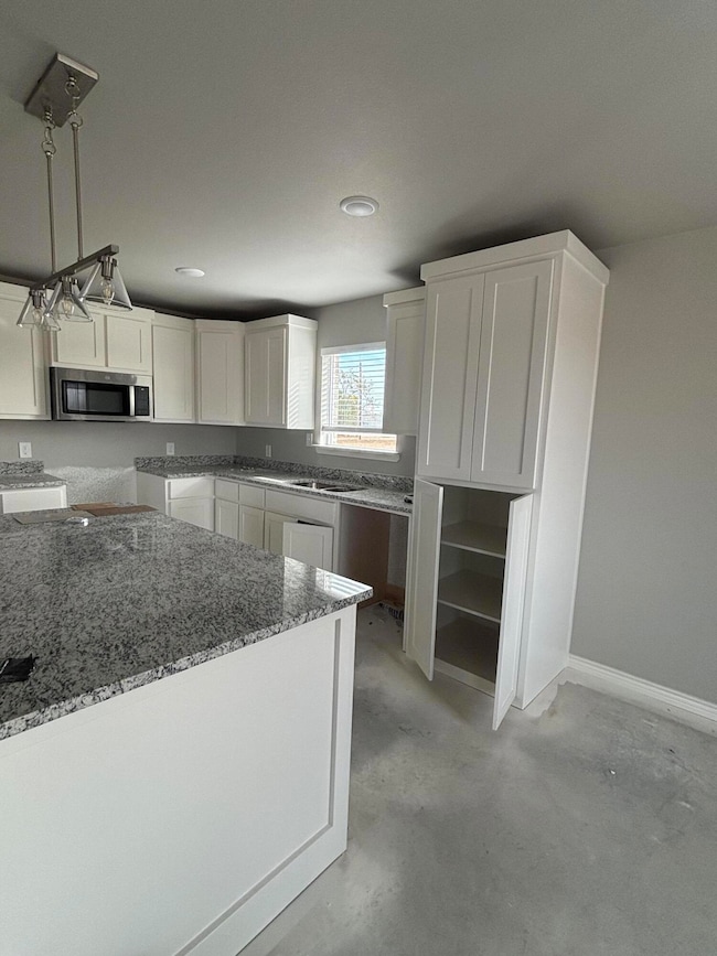 1222 Avenue I, Ralls, TX 79357 - photo 5