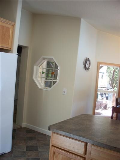 1750 Crow Rd, Merlin, OR 97532 - photo 5