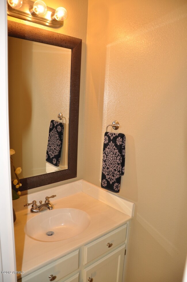 2941 N Oregon St unit 6, Chandler, AZ 85225 - photo 6