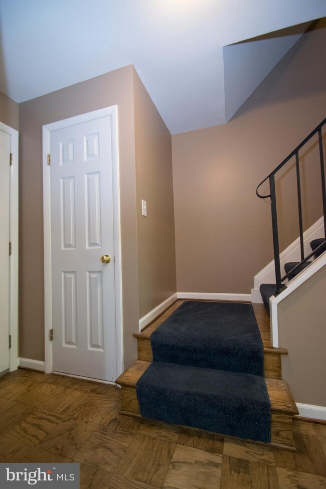 1993 Greenberry Rd, Baltimore, MD 21209 - photo 7