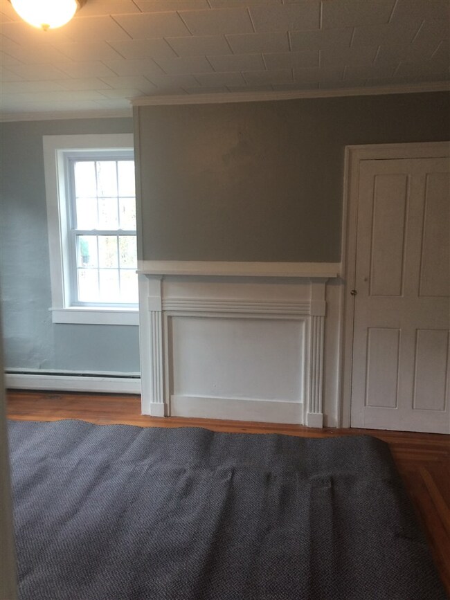 315 Roxbury St, Keene, NH 03431 - photo 5