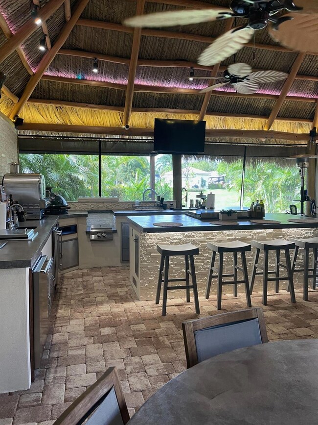 368 Sundial Circle C unit 368, Margate, FL 33068 - photo 2