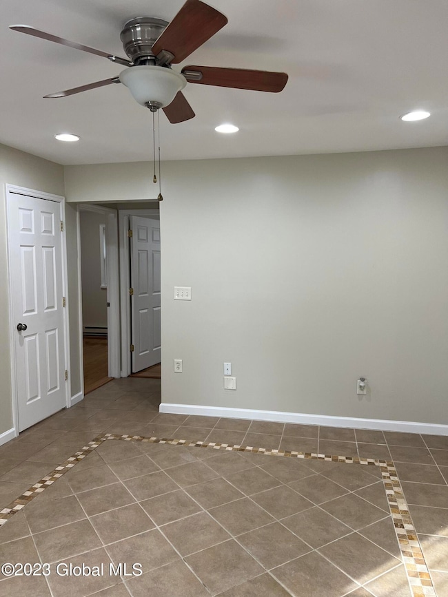 127 Broad St unit Basement, Albany, NY 12202 - photo 4