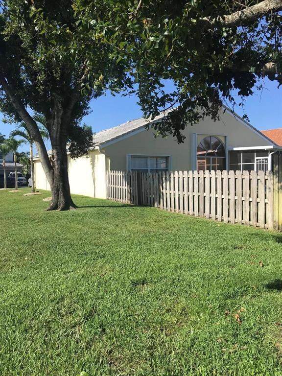 4968 Broadstone Cir, West Palm Beach, FL 33417 - photo 6