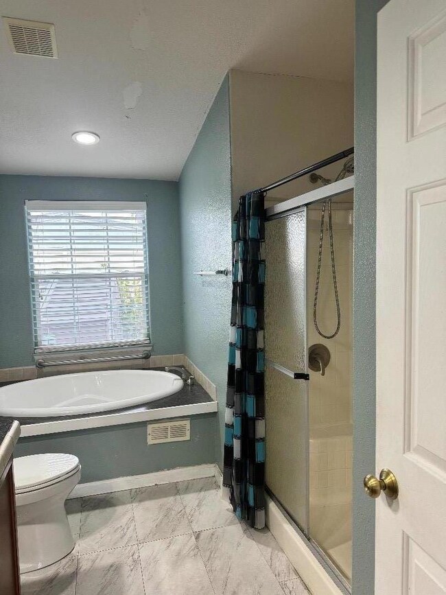 508 Lisa Ln unit 508, San Jose, CA 95134 - photo 6