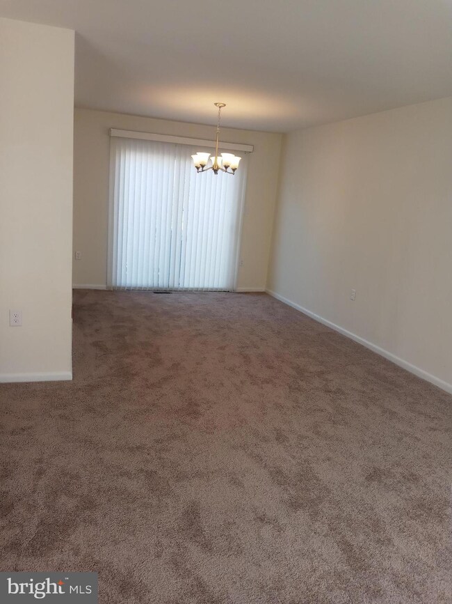 5615 Westgate Rd, Lanham, MD 20706 - photo 5