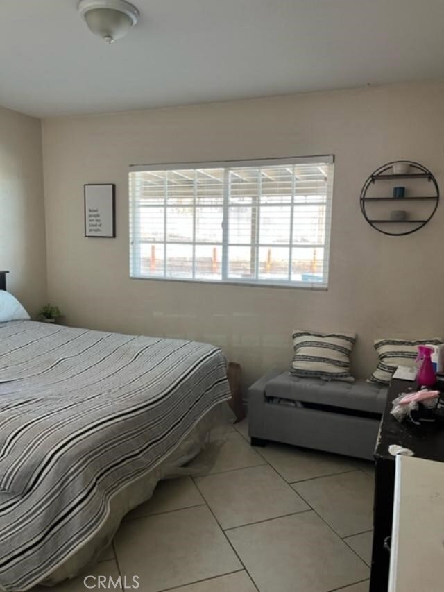 17060 Crestview Dr, Victorville, CA 92395 - photo 6