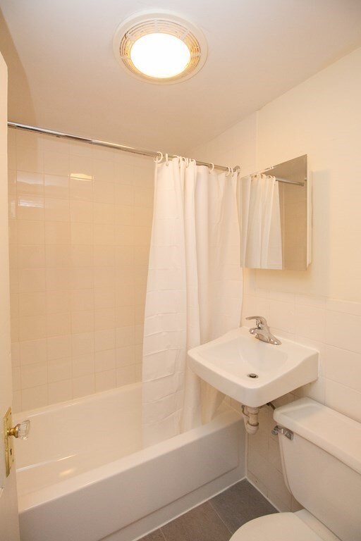 5 High Street Place unit 2, Brookline, MA 02445 - photo 5
