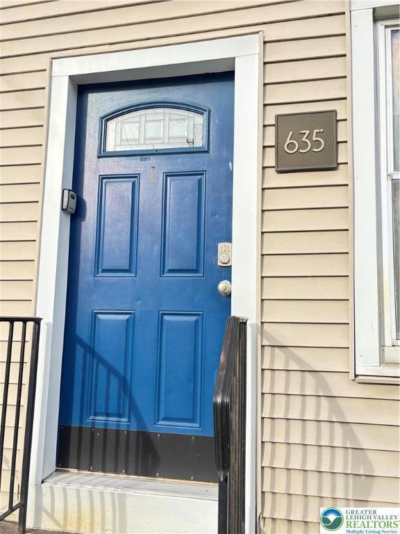 635 W Berwick St unit 2, Easton, PA 18042 - photo 3