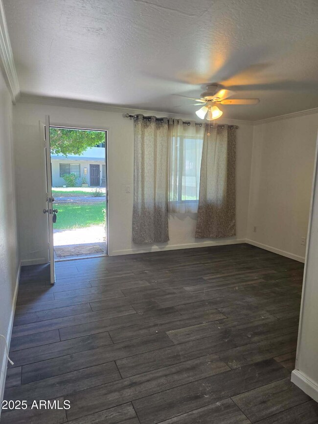 4224 N 12th St unit 108, Phoenix, AZ 85014 - photo 5