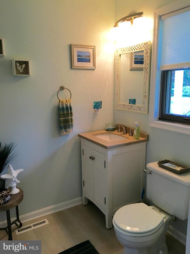 220 Columbia Ln, Stevensville, MD 21666 - photo 5