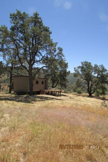 153 Acres Mountain Top Retreat