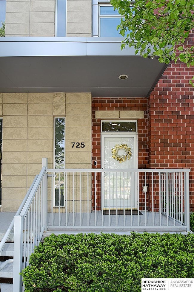 725 Riverfront Dr unit 16, Omaha, NE 68102 - photo 5