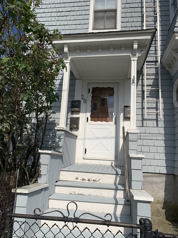 28 Goss St, Fall River, MA 02723 - photo 3