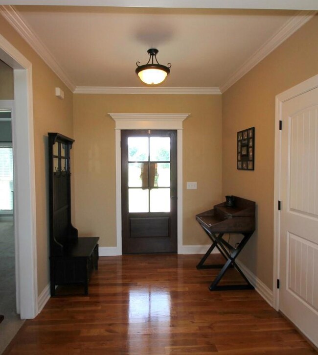 Step inside to this beautiful Foyer.