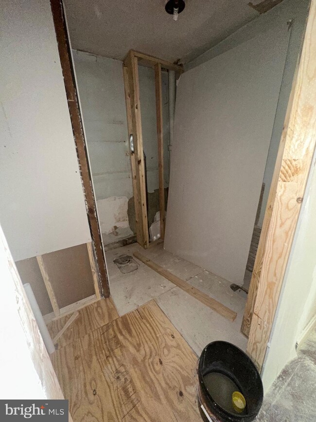 2013 Wilhelm St, Baltimore, MD 21223 - photo 7