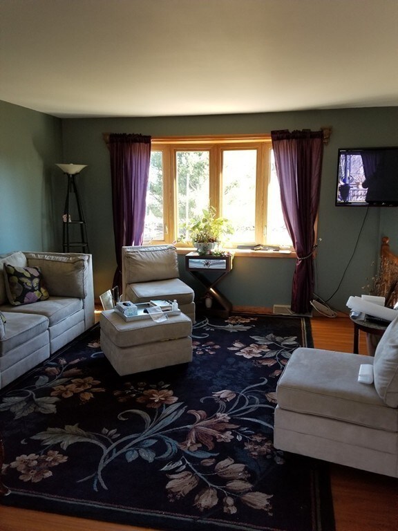 907 Sanford Rd, Westport, MA 02790 - photo 4