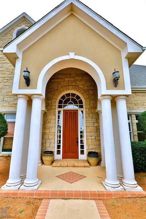 7817 Saddle Creek Rd, Abilene, TX 79602 - photo 3