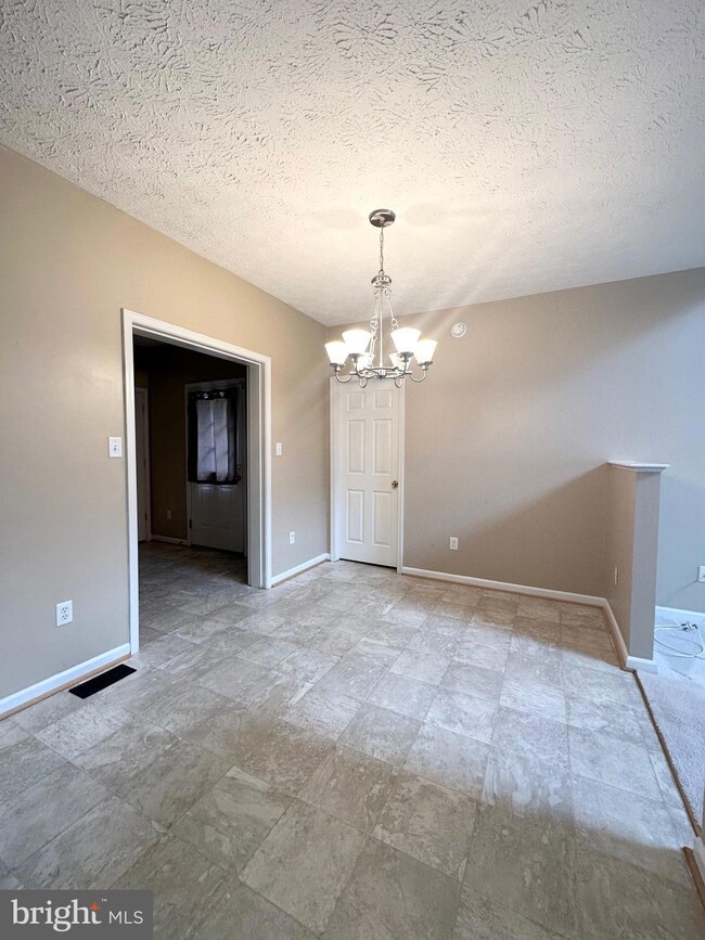 52 Acadia St, Stafford, VA 22554 - photo 3