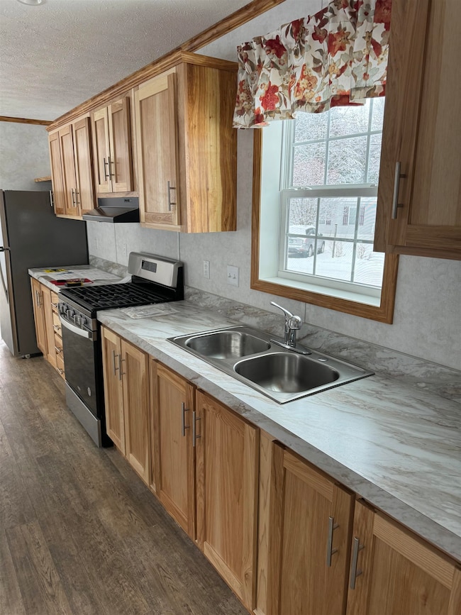 32 Gateway Dr, Hinsdale, NH 03451 - photo 3