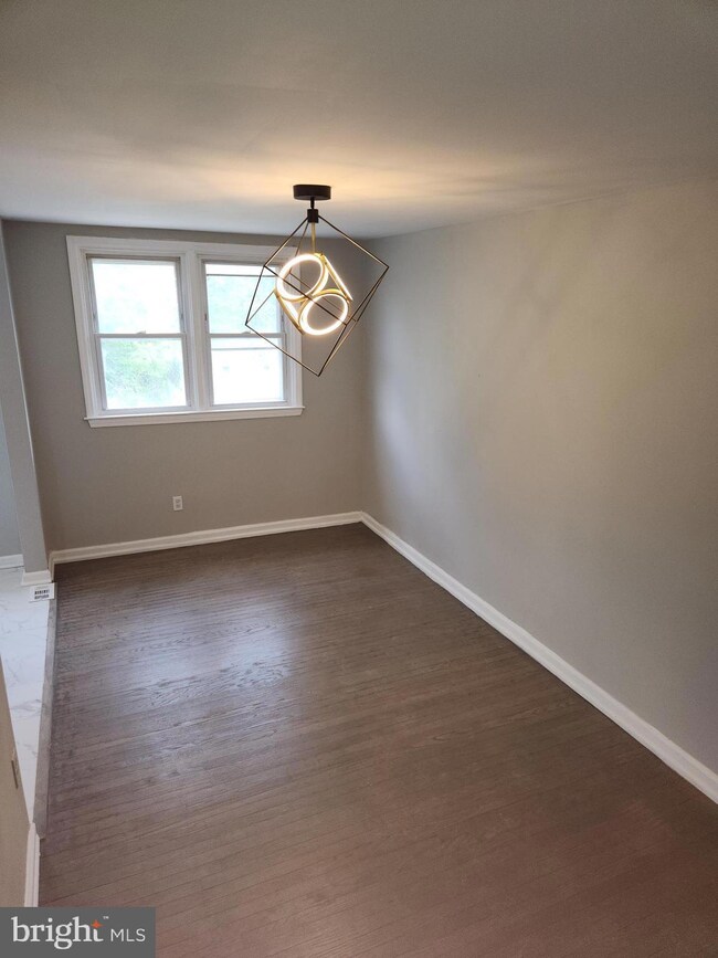 629 Tribet Place, Darby, PA 19023 - photo 3