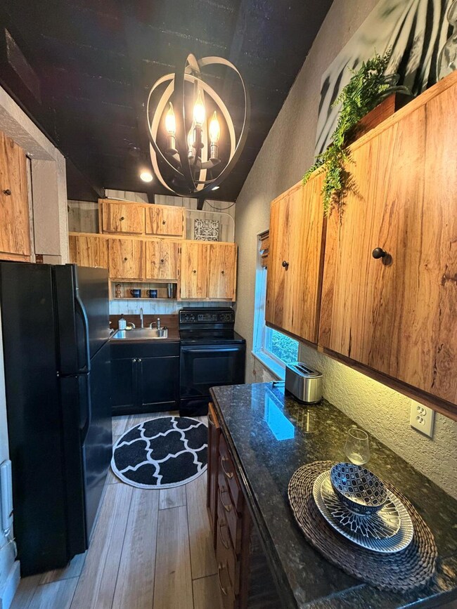 301 Melody Ln unit 1, Lantana, FL 33462 - photo 6