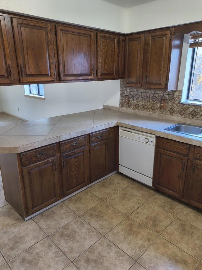 630 Gianera St, Socorro, NM 87801 - photo 7