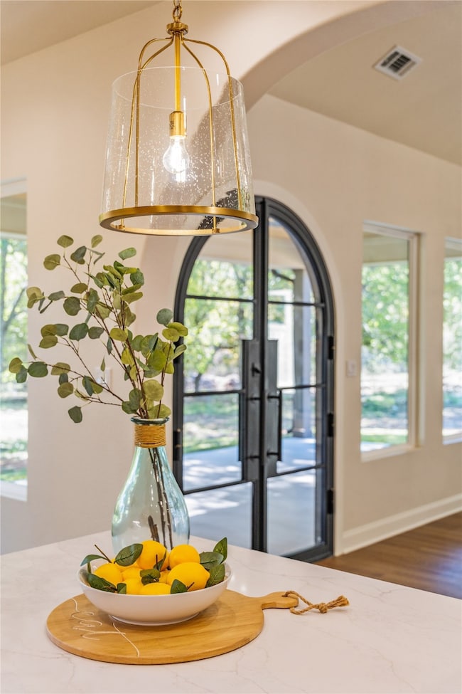 152 N Big Red Way, China Spring, TX 76633 - photo 4