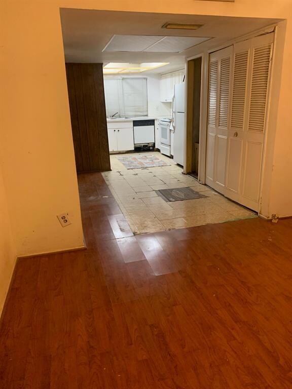 6824 Huff Trail, Dallas, TX 75214 - photo 5