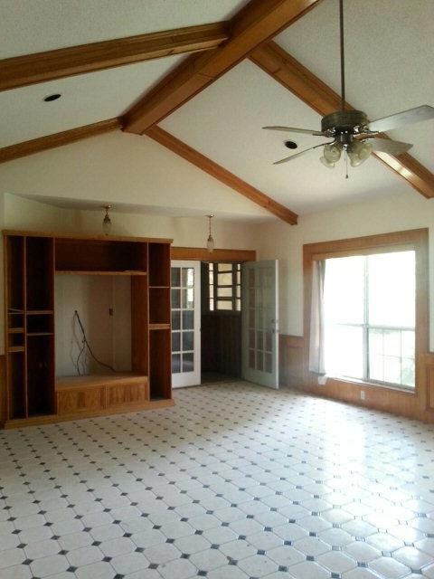 601 Buffalo St, San Juan, TX 78589 - photo 3