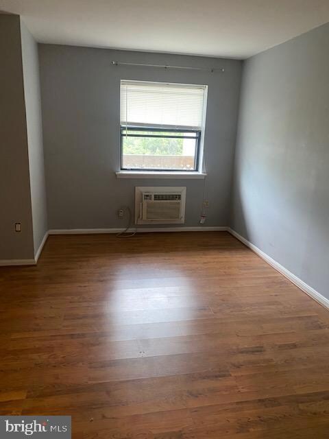 1334 W Wyomissing Ct, Reading, PA 19609 - photo 6