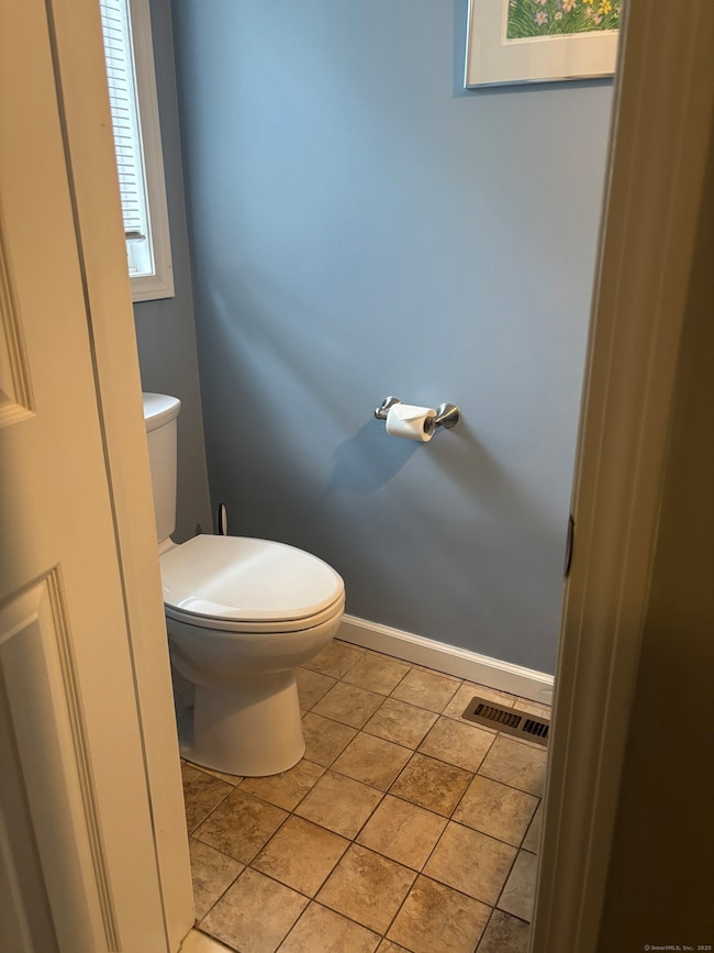 Powder Room - Main Level