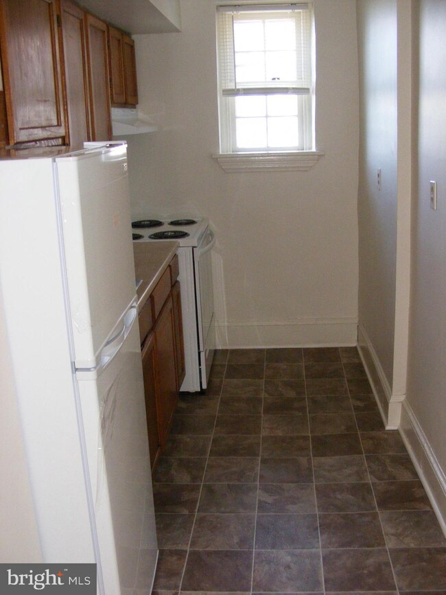 1000 W 8th St unit 2B, Wilmington, DE 19806 - photo 3