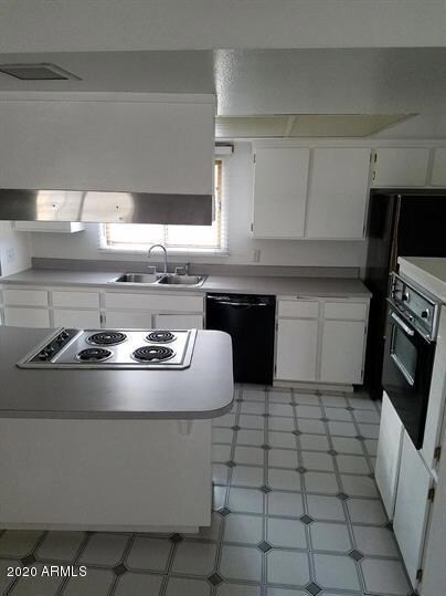 126 E Pebble Beach Dr, Tempe, AZ 85282 - photo 2