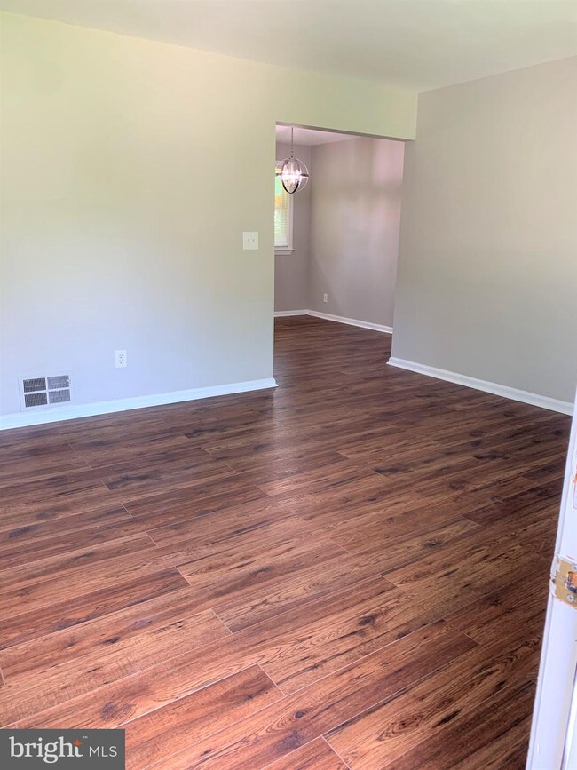 5712 85th Ave, New Carrollton, MD 20784 - photo 5