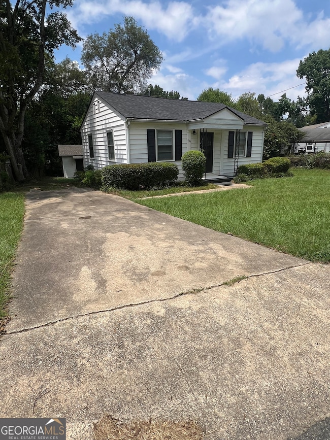 1325 Triple Hill Dr, Macon, GA 31206 - photo 2