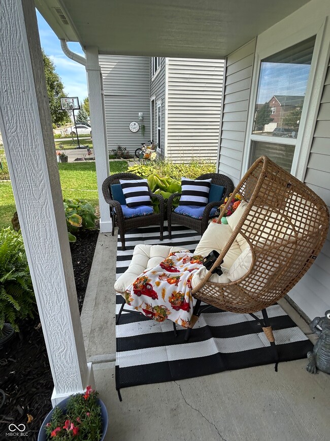 9685 W Quarter Moon Dr, Pendleton, IN 46064 - photo 4