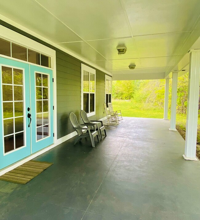 Lakefront Porch
