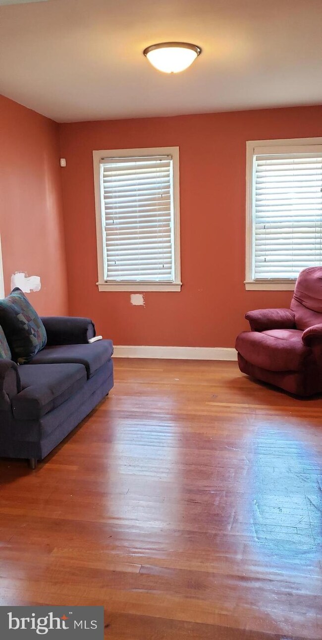 404 Division Ave NE, Washington, DC 20019 - photo 4