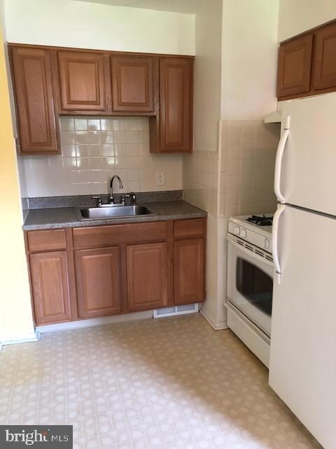 133 Byberry Rd unit A01, Hatboro, PA 19040 - photo 2