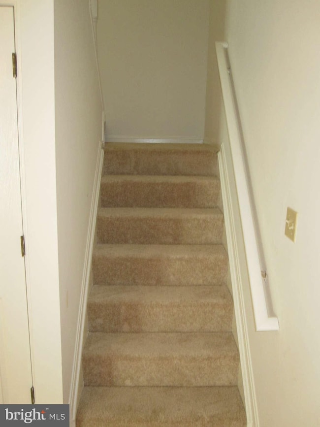 8844 Goose Landing Cir, Columbia, MD 21045 - photo 4