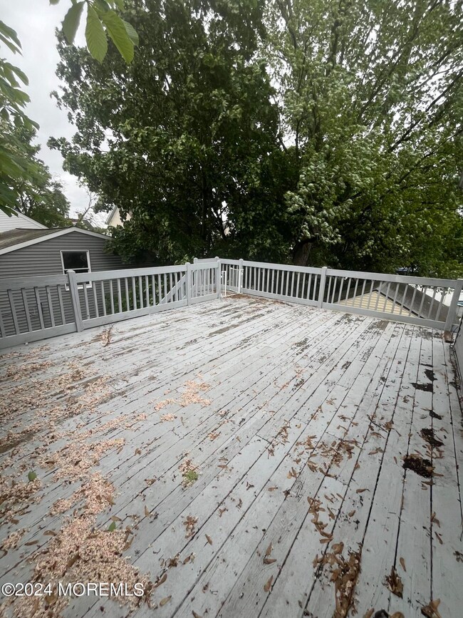 9 Kearney St unit 2, Keyport, NJ 07735 - photo 6