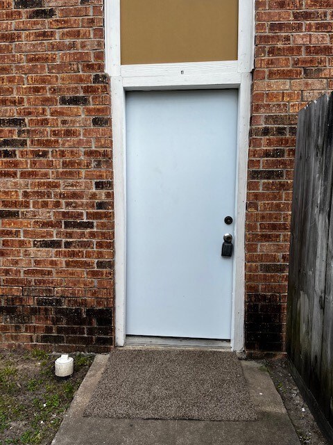 3408 Avenue O unit A, Rosenberg, TX 77471 - photo 2